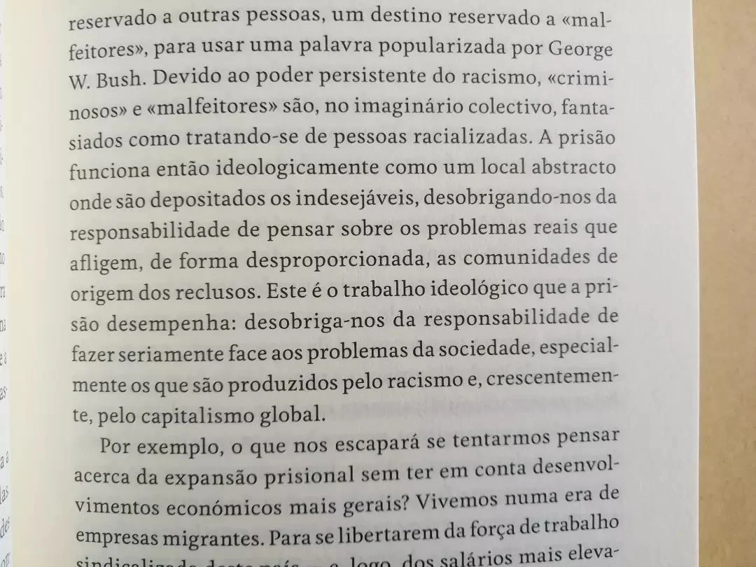 As Prisões Estão Obsoletas? - Image 4
